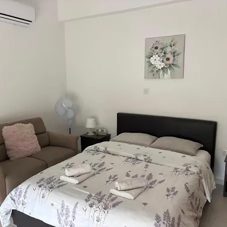 Apartamento 1 Bedroom Flat Near Finikoudes *